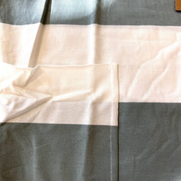 🆕NWT Urbani Striped Tee - Picture 3 of 6